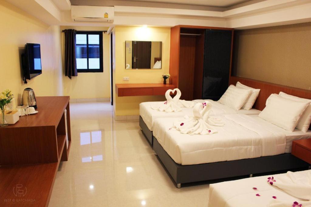 Rest@Ratchada Hotel Bangkok Luaran gambar