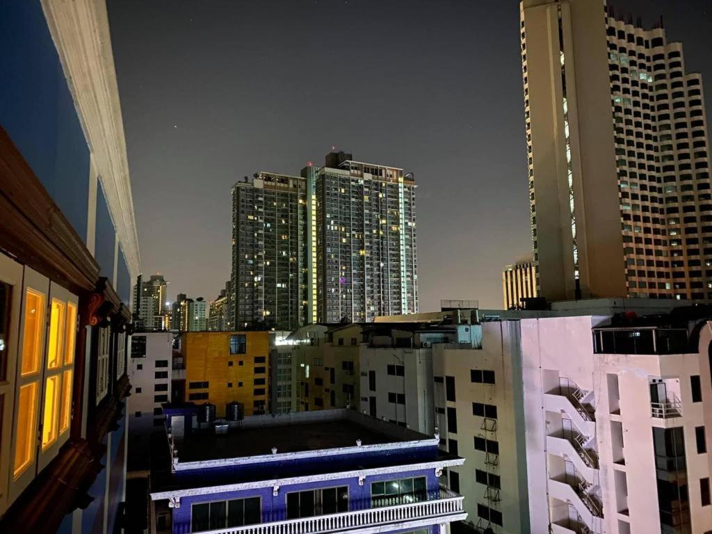 Rest@Ratchada Hotel Bangkok Luaran gambar