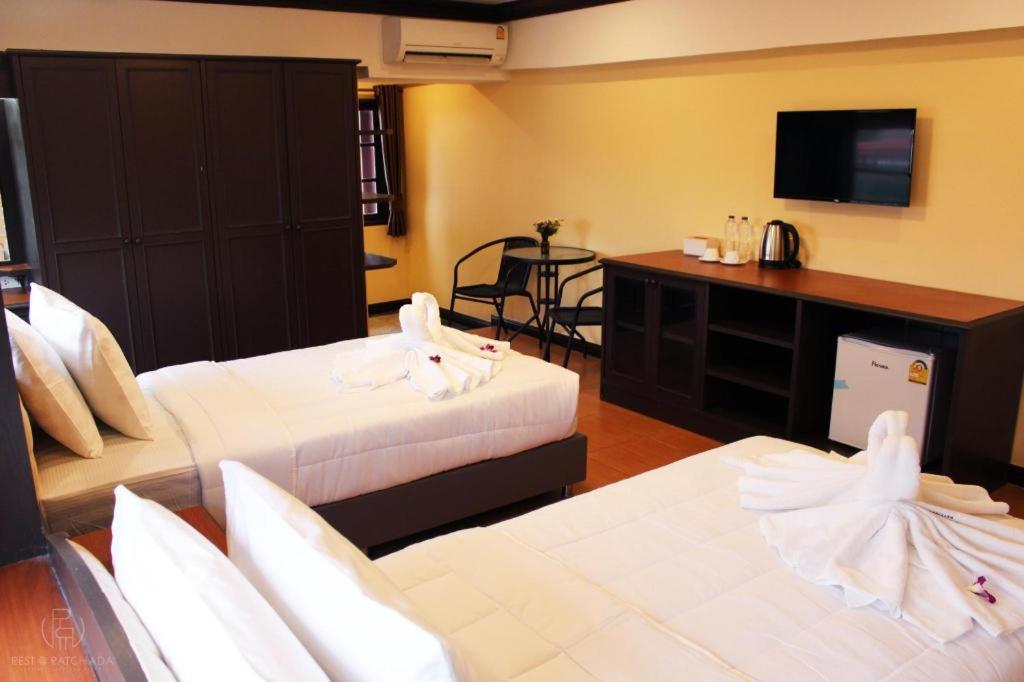 Rest@Ratchada Hotel Bangkok Luaran gambar