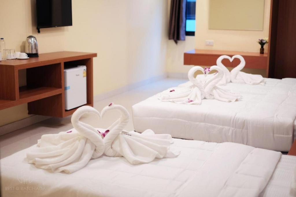Rest@Ratchada Hotel Bangkok Luaran gambar