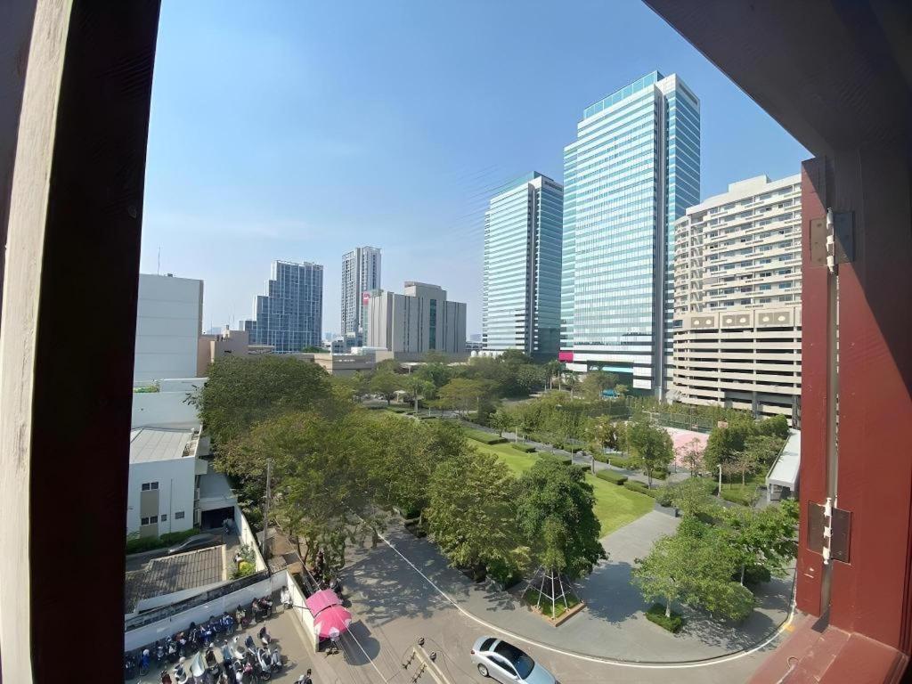 Rest@Ratchada Hotel Bangkok Luaran gambar